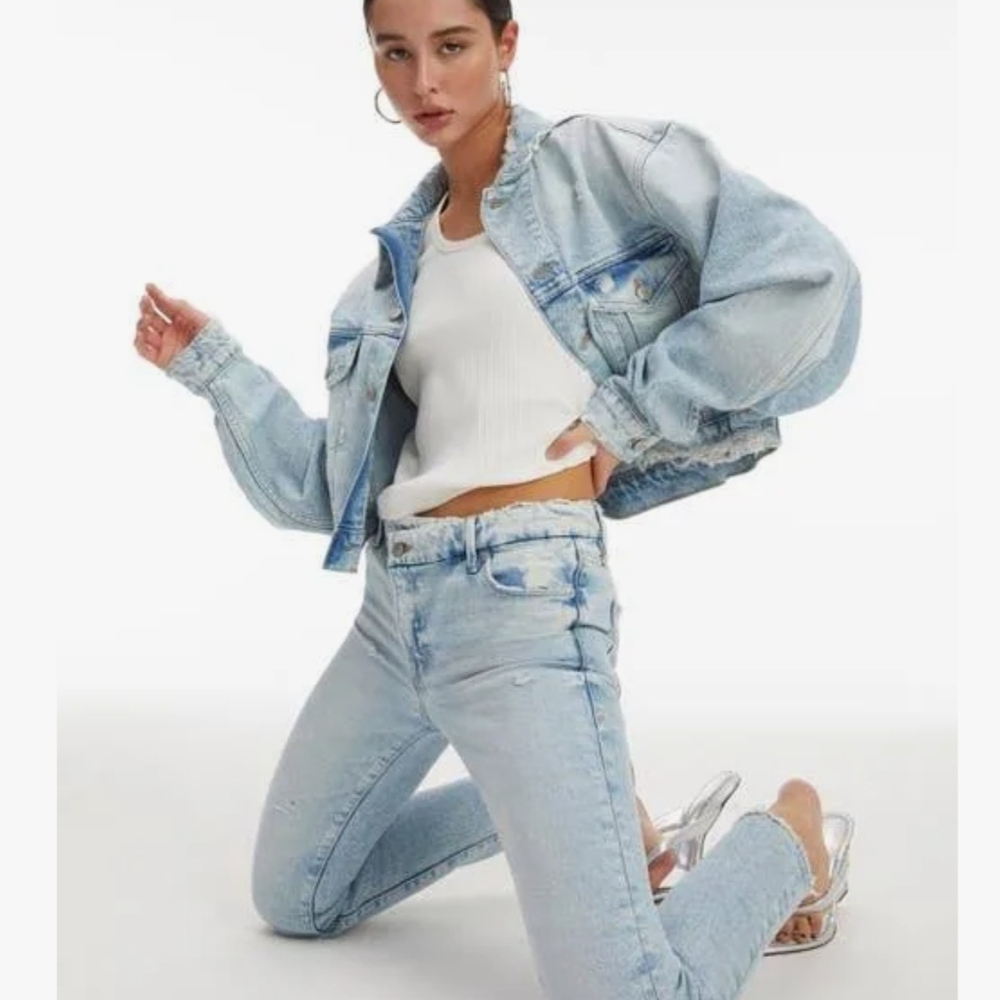 GOOD AMERICAN CLASSIC JEANS SIZE 26